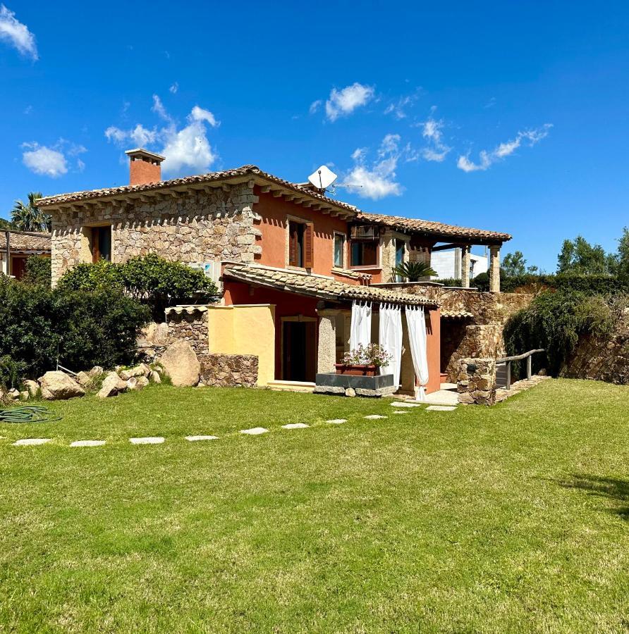 Villa Zippiri Is Molas Pula Exteriör bild